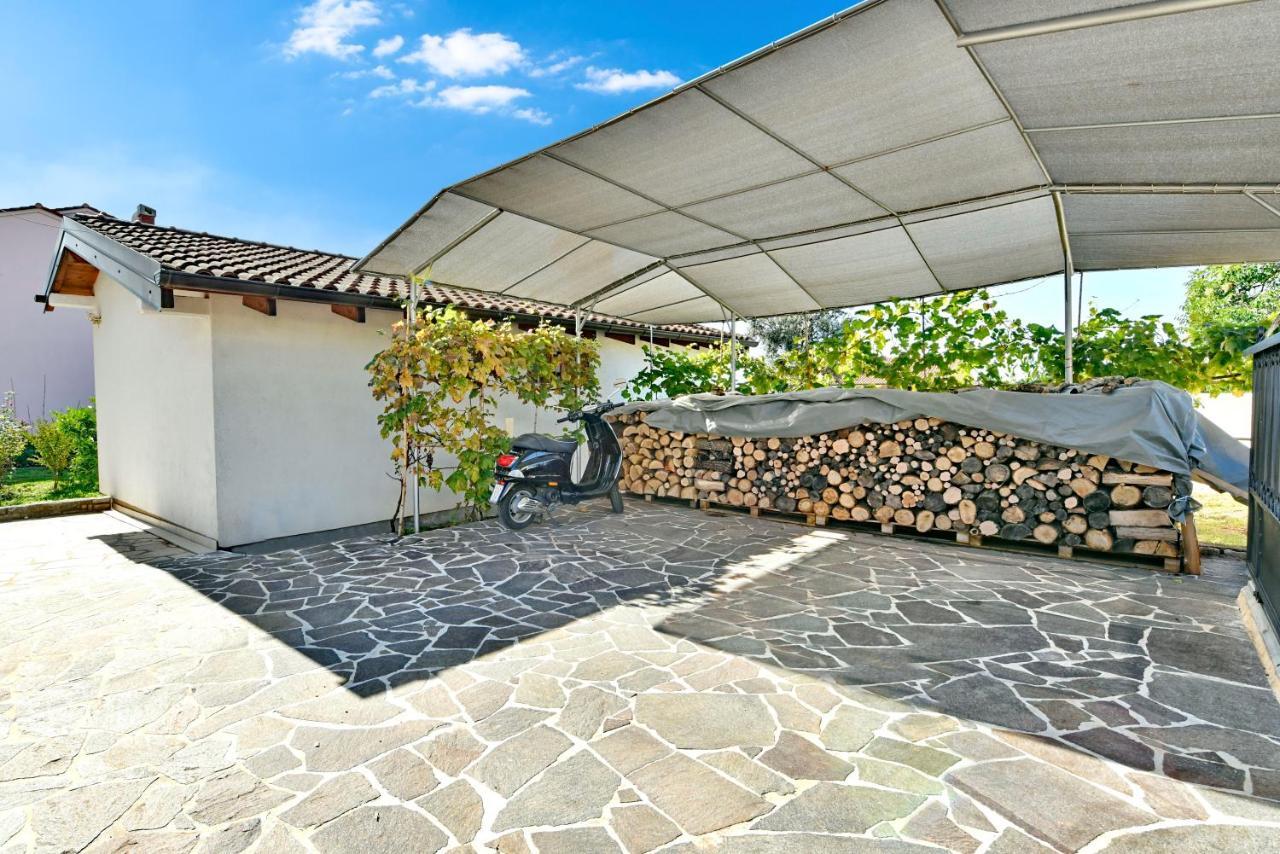 Adriatico Bungalow Пореч Экстерьер фото