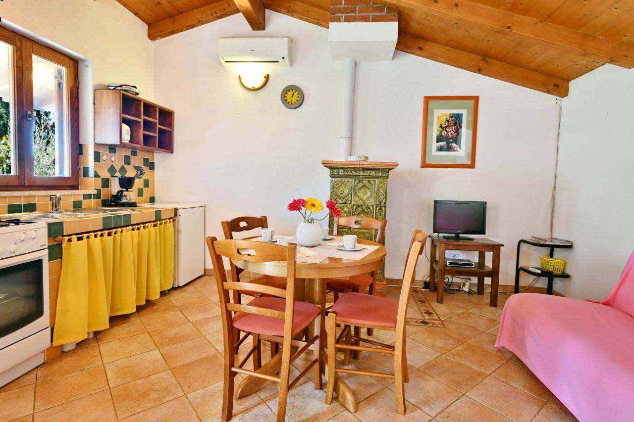 Adriatico Bungalow Пореч Экстерьер фото